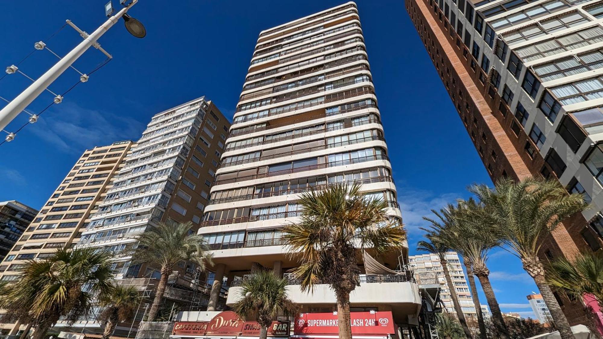 Las Arenas Sea Front Apartments Benidorm Dış mekan fotoğraf