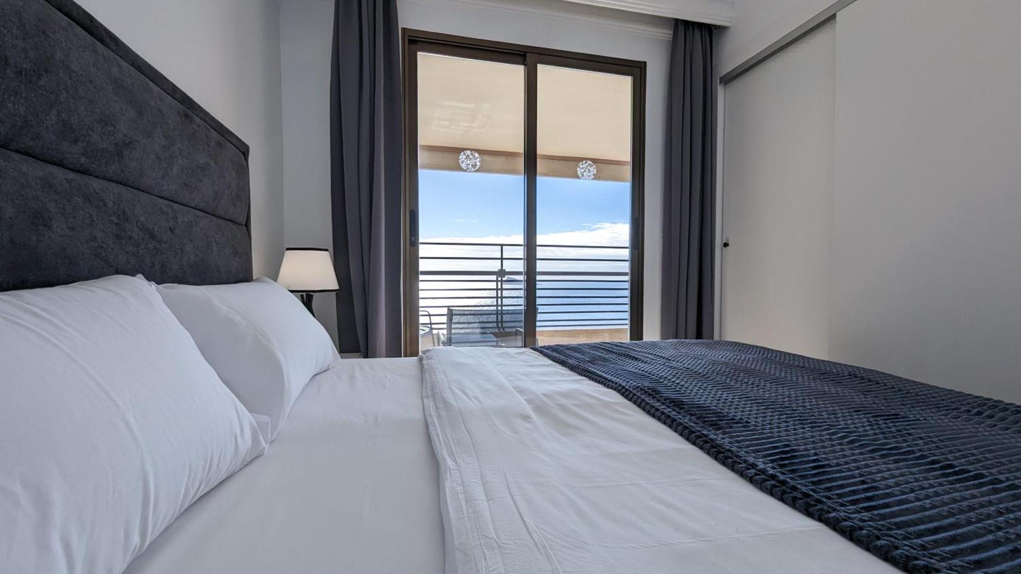 Las Arenas Sea Front Apartments Benidorm Dış mekan fotoğraf
