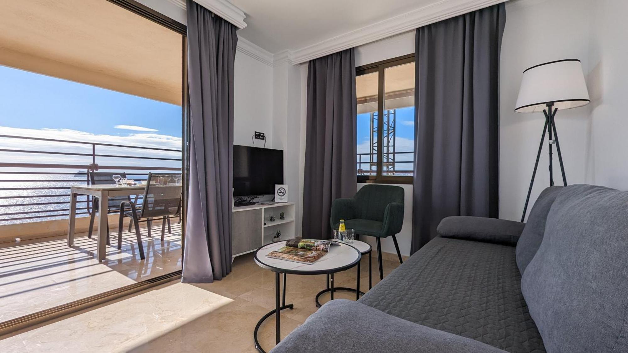 Las Arenas Sea Front Apartments Benidorm Dış mekan fotoğraf