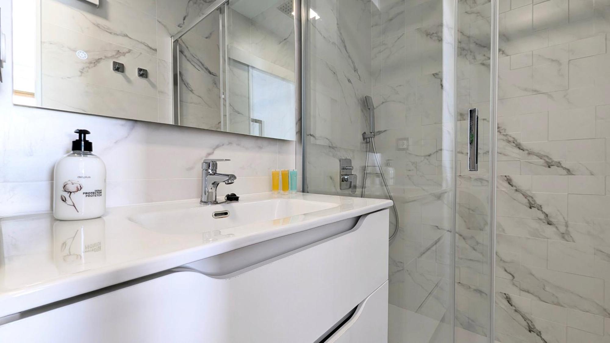 Las Arenas Sea Front Apartments Benidorm Dış mekan fotoğraf